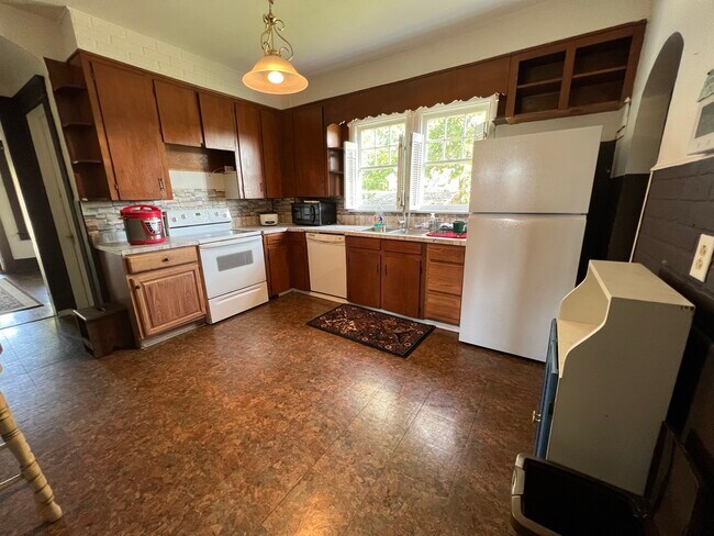 Foto del edificio - 3571 Winchester Ave