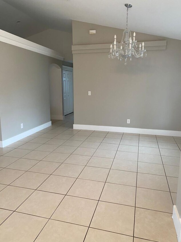 267 SW Glenwood Dr, Port Saint Lucie, FL 34984 House Rental in Port