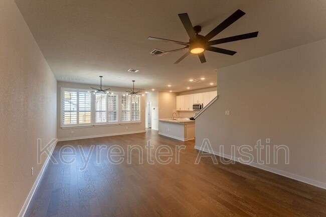 Foto del edificio - 2500 Forest Creek Dr