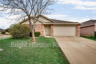 Building Photo - 1512 Queens Brook Ln