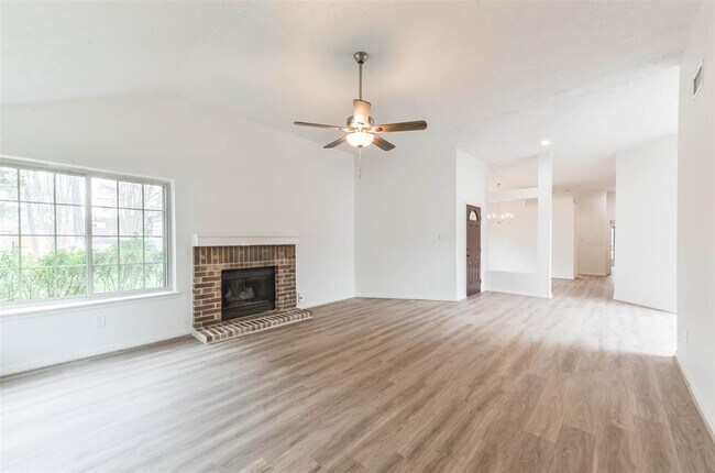 Building Photo - 3039 Ashford Park Dr