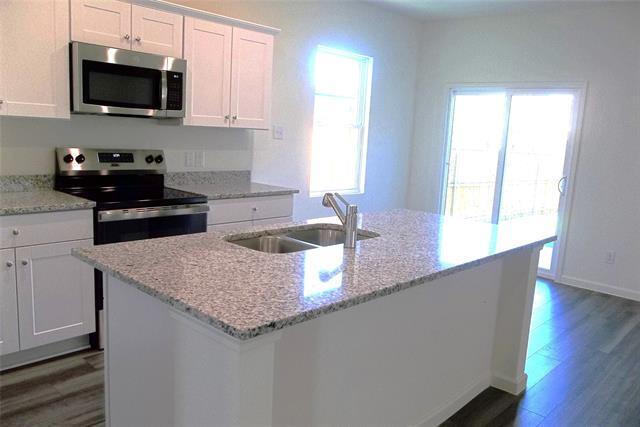 Foto del edificio - 3208 Dillonwood St