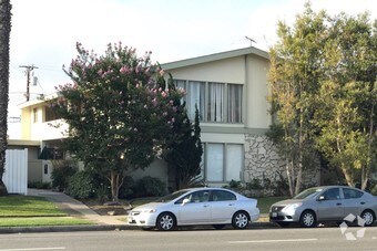 Primary Photo - 3728 Redondo Beach Blvd