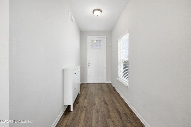 Building Photo - 321 Beale Ave