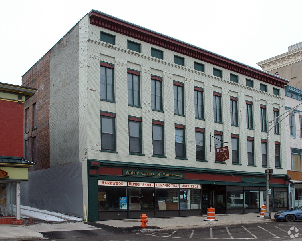 Primary Photo - 150 Court St