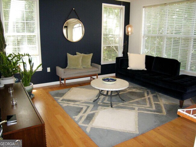 Foto del edificio - 2307 Westchester Ridge NE