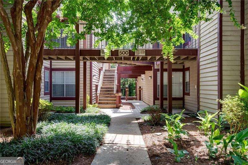Foto principal - 515 Cypress Pointe St