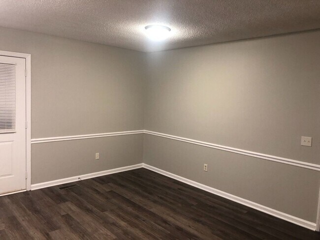 Foto del edificio - Cason Area Home coming up in March 2024