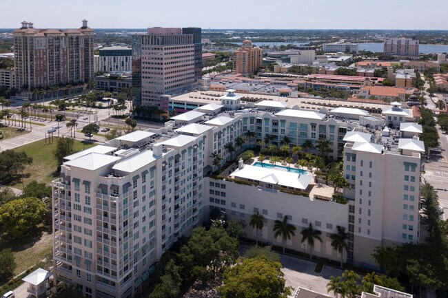 Foto del edificio - 480 Hibiscus St