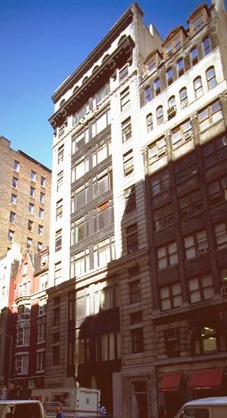 Foto del edificio - 25 E 21st St