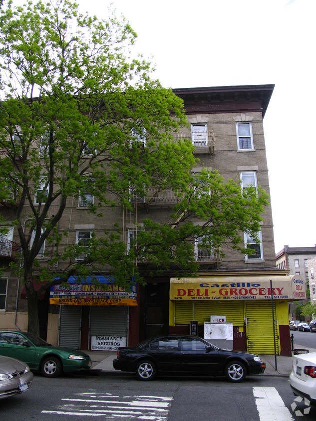 Primary Photo - 2478 Arthur Ave