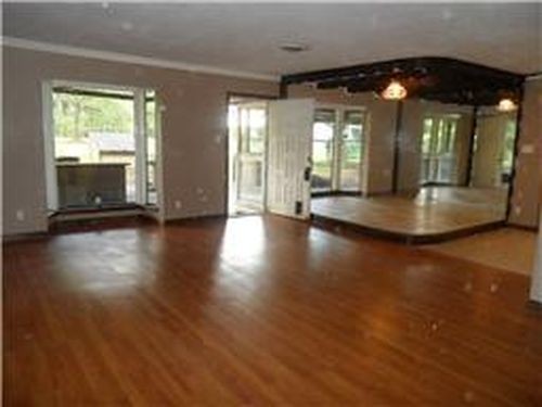 Building Photo - 26318 Dobbin Hufsmith Rd