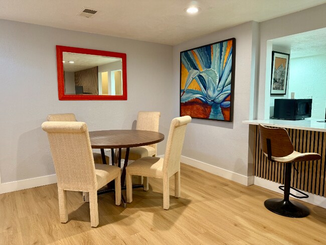 Building Photo - 6025 Urban St