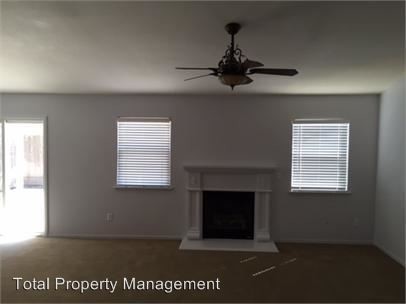 Foto del edificio - 4 br, 2 bath House - 1711 Shaver Lake Ave.