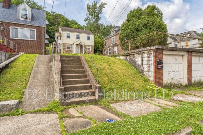 Building Photo - 517 1/2 Hornor Avenue