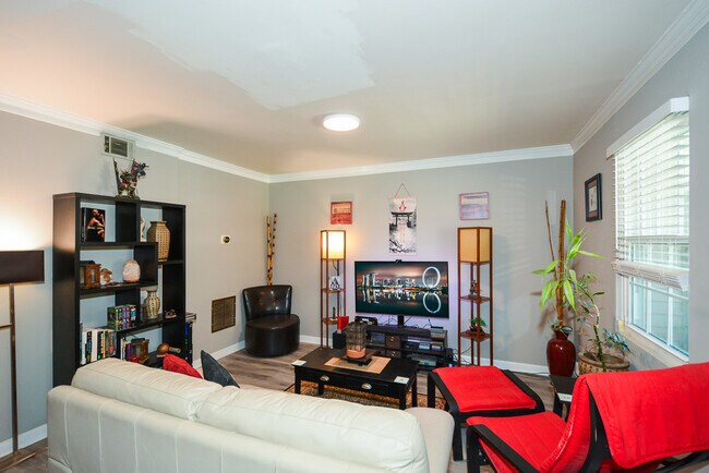 Foto del edificio - 1422 Springleaf Cir SE