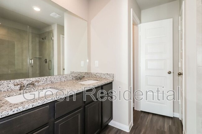 Building Photo - 5610 Briana Dee Dr