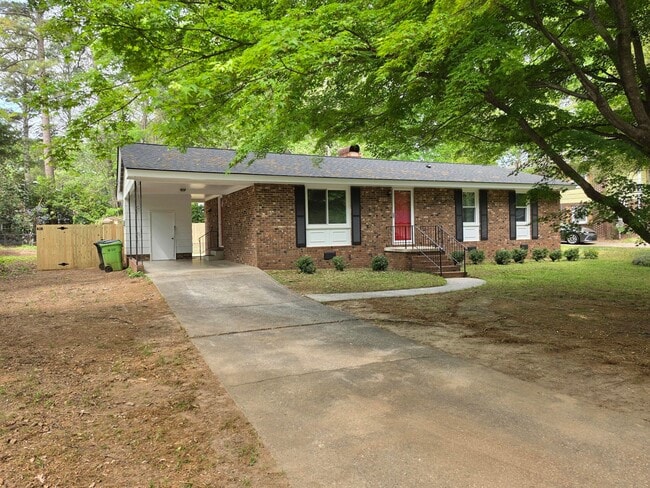 Building Photo - 2701 Patrick Rd