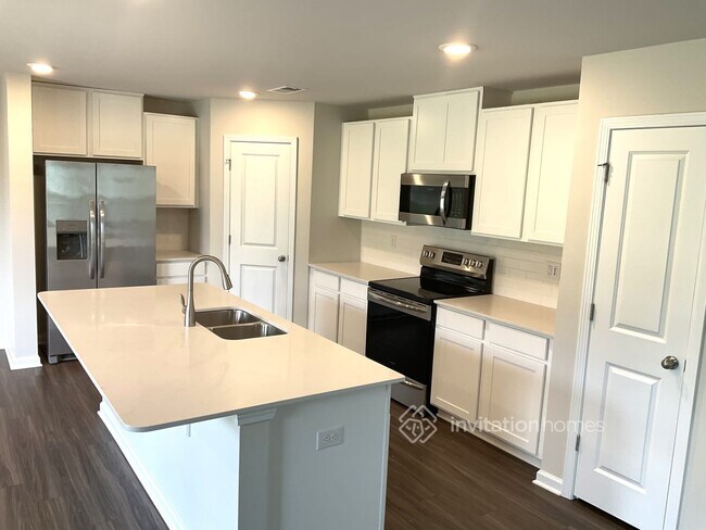 Building Photo - 2606 Brunson Ct