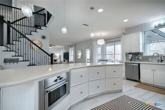 Building Photo - 30209 Oak Tree Dr