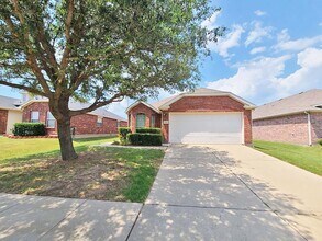 Building Photo - 8901 Yosemite Trail
