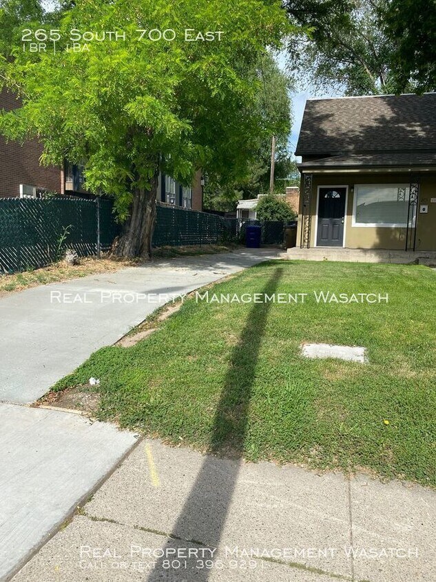 Primary Photo - Downtown SLC 1 Bedroom Apartment!