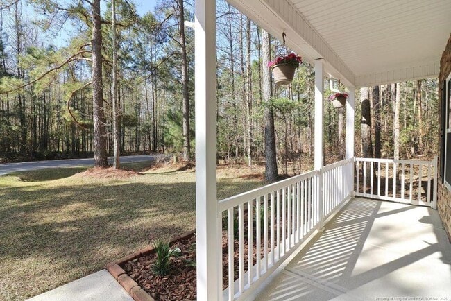 Building Photo - 448 Moss Pink Dr