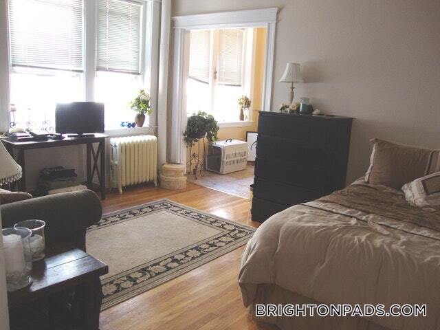 Foto del edificio - 1641 Commonwealth Ave