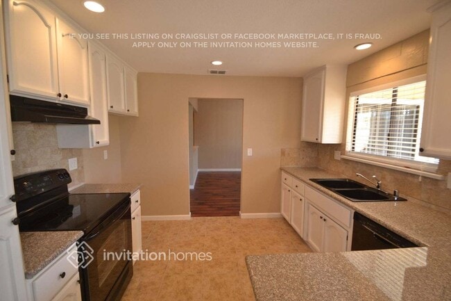 Building Photo - 7337 Holworthy Way