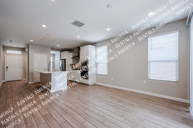 Building Photo - 8845 S 165th Ave