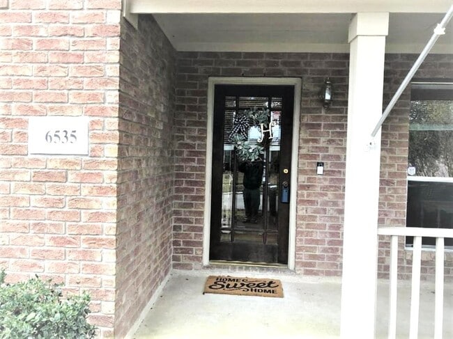 Building Photo - 6535 Silky Moss Dr