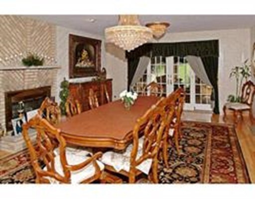 Primary Photo - 72 Carroll Dr