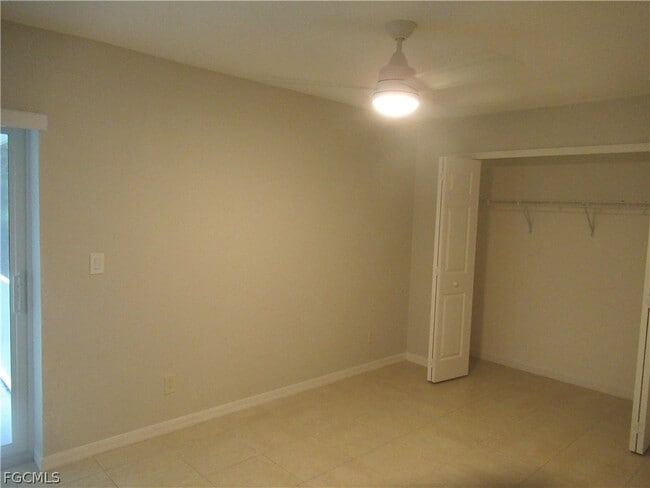 Building Photo - 926 SE 8th St