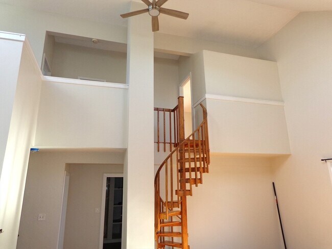 Building Photo - 25 Acton St