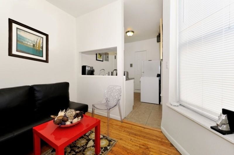 452 W 36th St, New York, NY 10018 452 W 36th St New York, NY