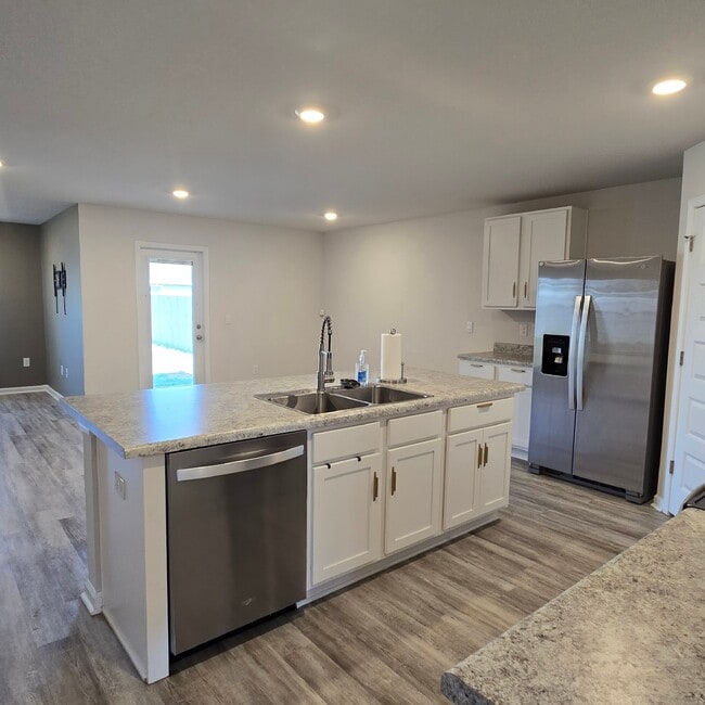 Foto del edificio - 4384 White Cedar Ct