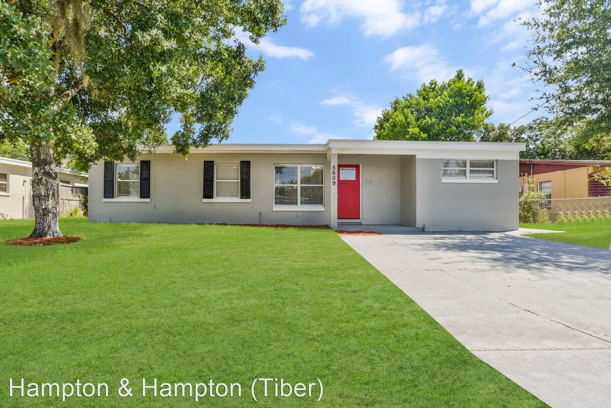 4 br, 2 bath House 5609 BALBOA DRIVE House for Rent in Orlando, FL