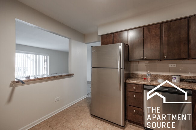 Building Photo - 110 N Kenilworth Ave