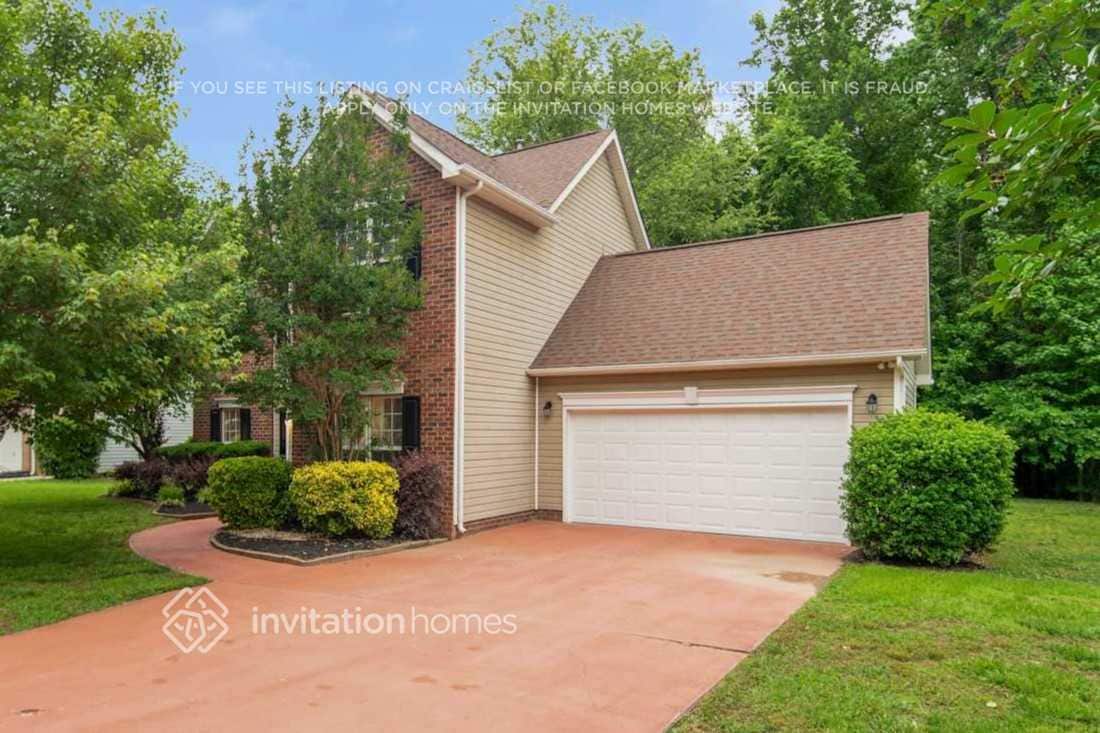 Primary Photo - 8201 McCarron Way