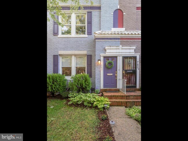 Foto del edificio - 760 Princeton Pl NW