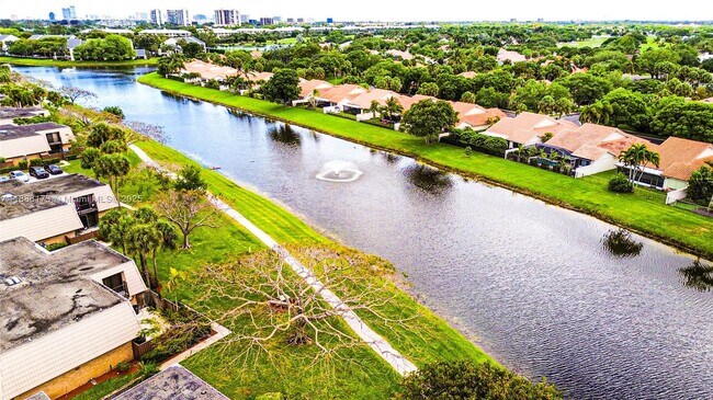 Foto del edificio - 133 Heritage Way