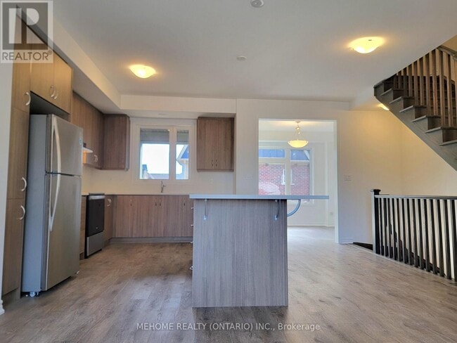 Building Photo - 186 Keppel Cir