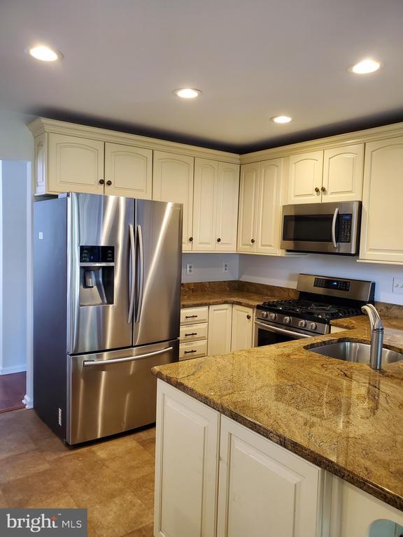 Foto del edificio - 261 Tulip Tree Ct