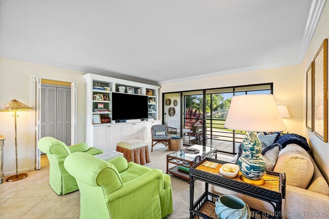 Building Photo - 4595 Kittiwake Ct