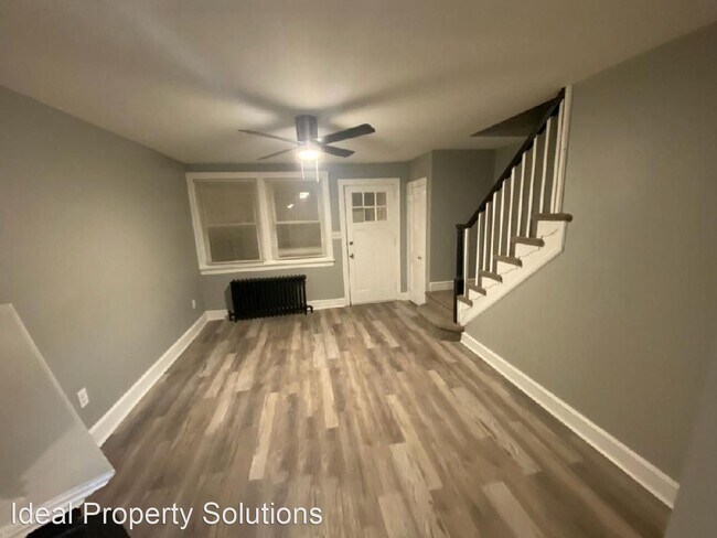 Foto del edificio - 3 br, 1 bath House - 806 E 22nd Street