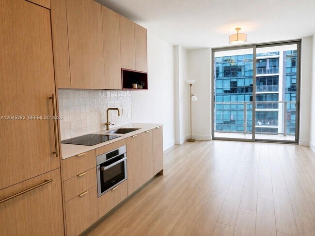 Foto del edificio - 90 NE 32nd St