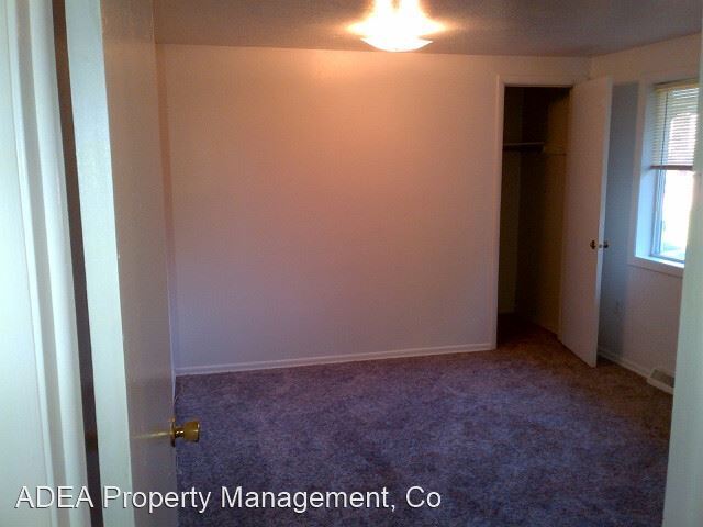 Building Photo - 1736-17365 S 10th St W