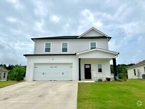 Building Photo - Towne Lakes Subdivision - Opelika