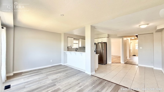Building Photo - 1591 Avonmore Sq