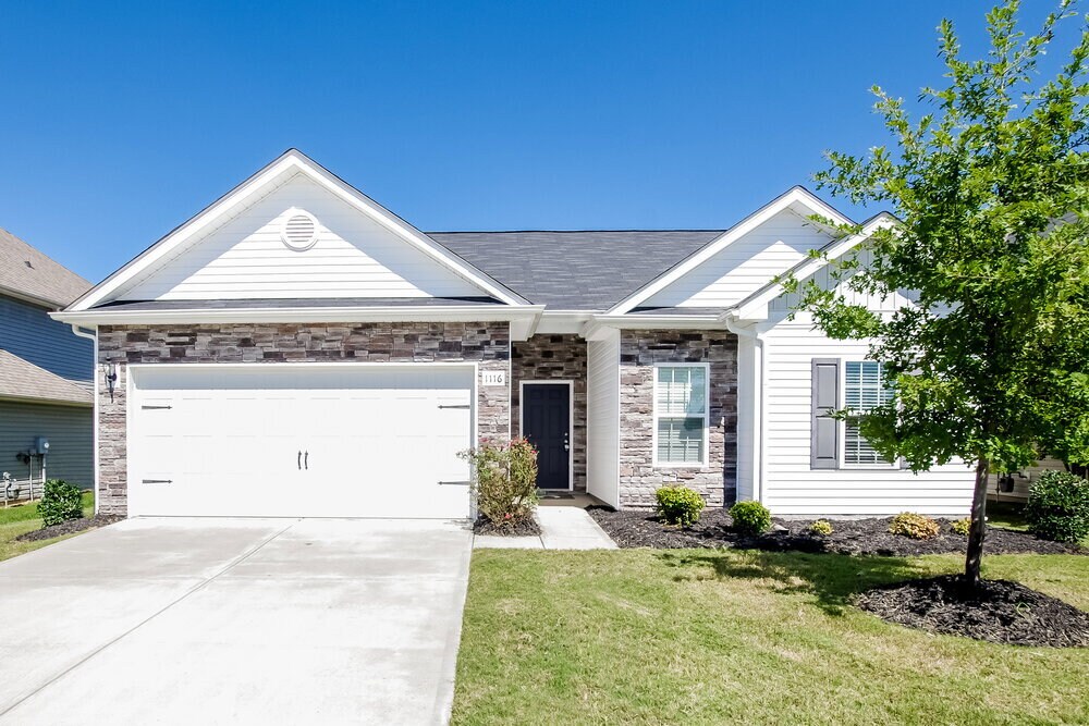 Primary Photo - 1116 Black Diamond Dr